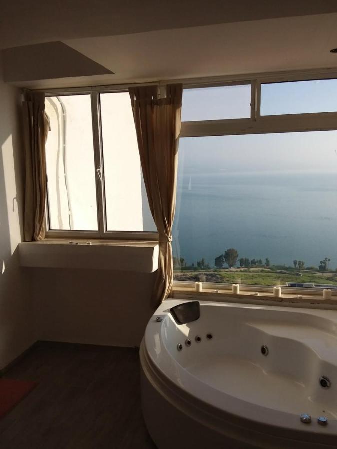Lakeview Apartment Tiberiade Esterno foto